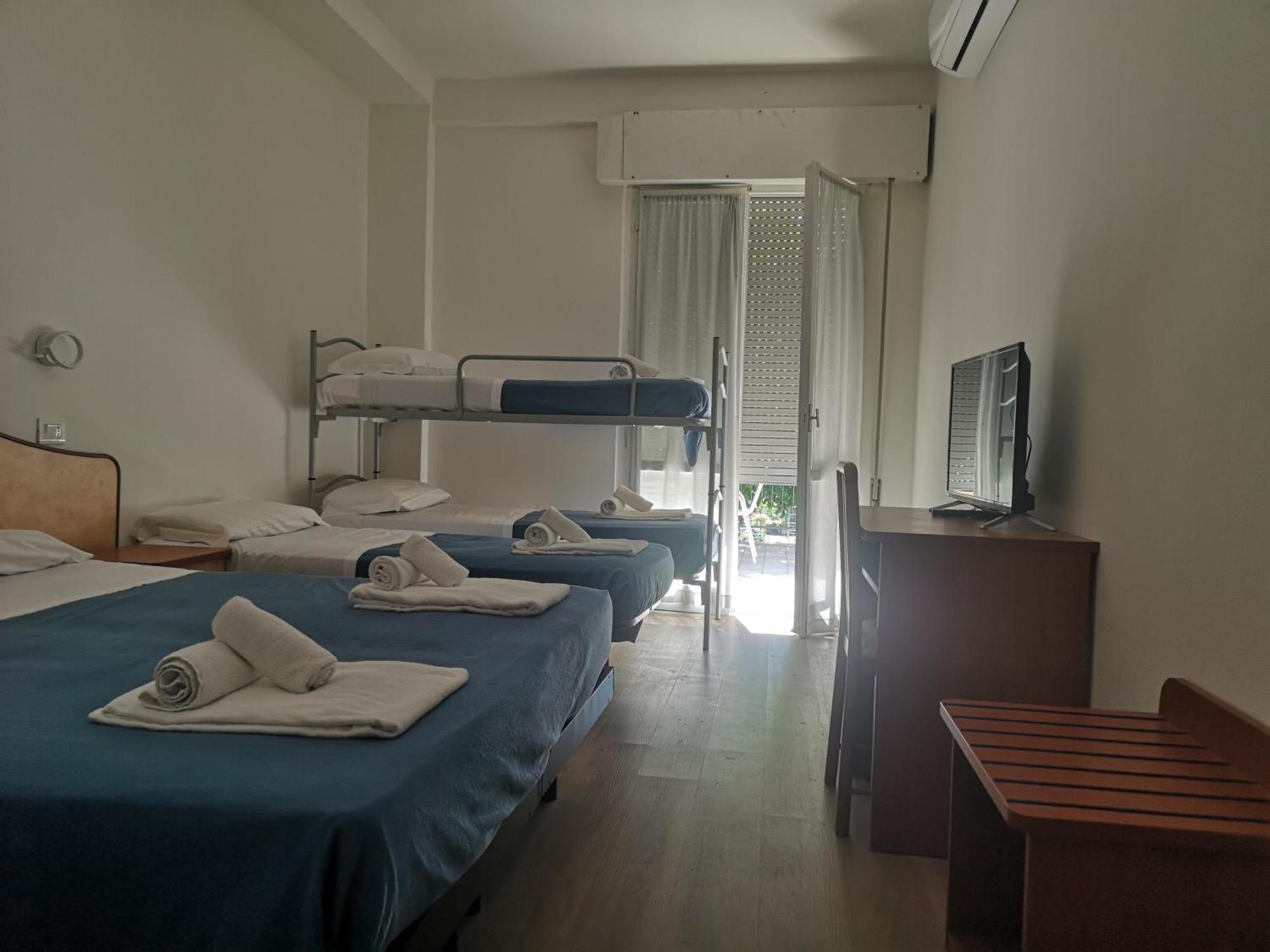 Hotel Holiday Sunshine Summer Misano Adriatico Exteriér fotografie